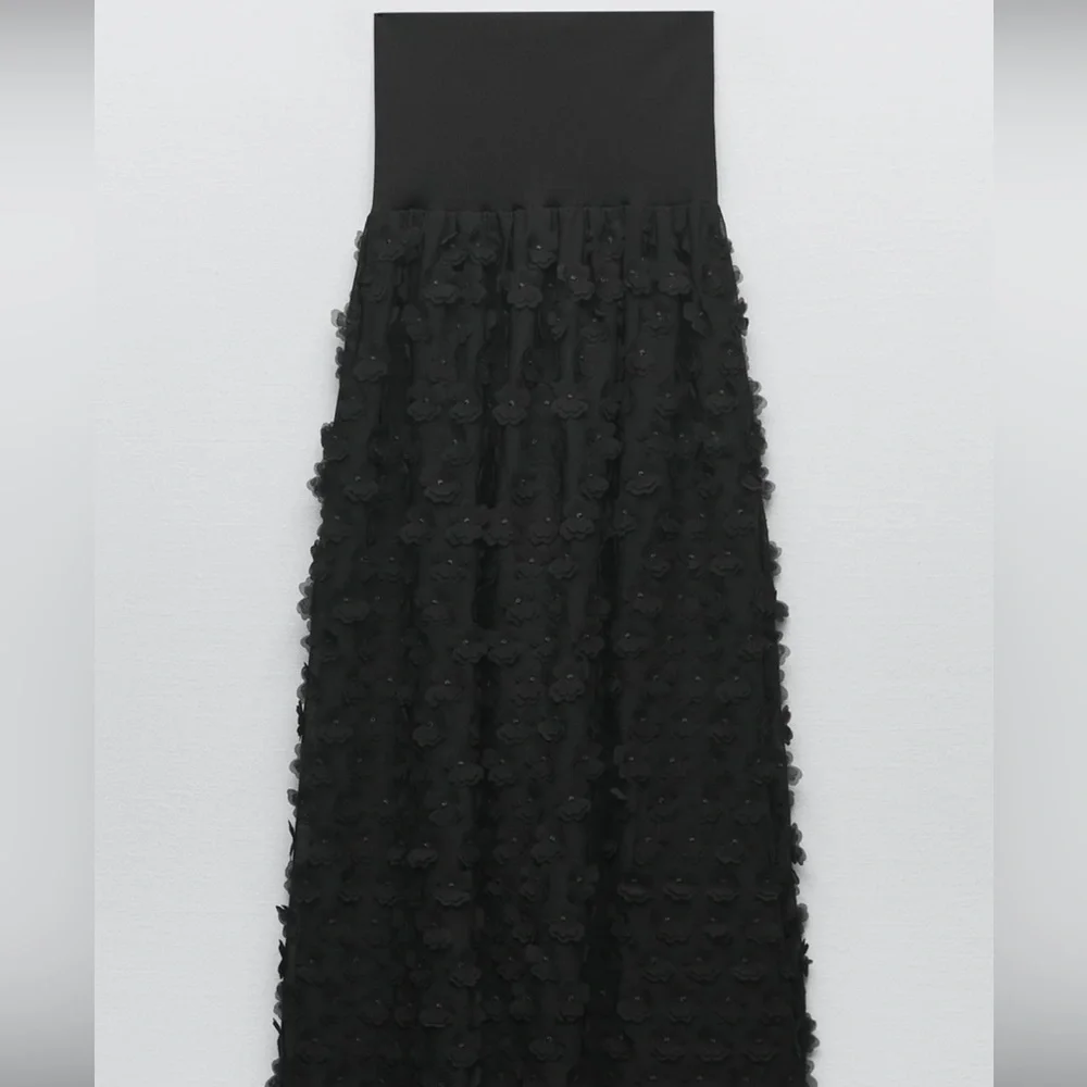 Zara Knit Floral Dress - Picture 2 of 3